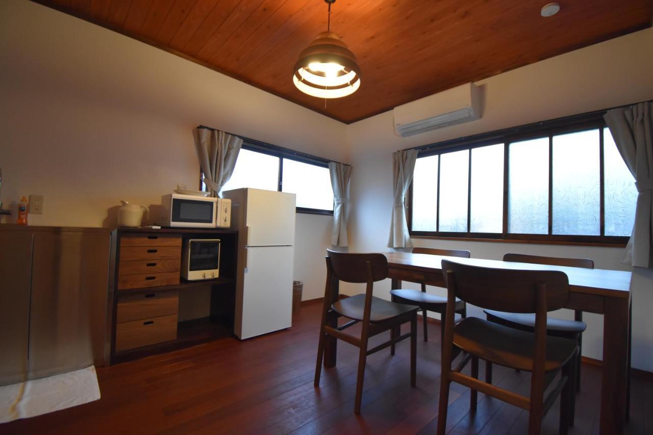 Quaint House Naoshima Hotel Exterior foto